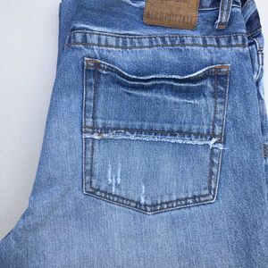 Aeropostale Men’s distressed jeans 34 waist 29” inseam.